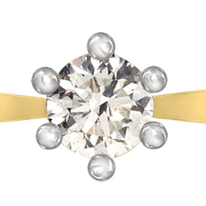 De klassieker onder de solitairringen! Prachtig uitgevoerd in een tweekleurige combinatie en voorzien van een briljant van 0,28 ct.